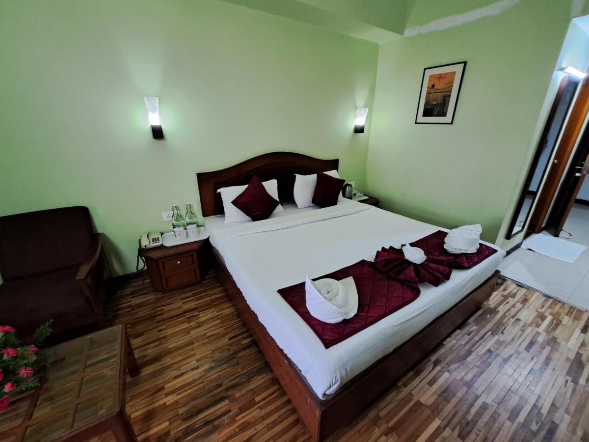 Hotel Preethi Classic Towers Ooty Exterior photo