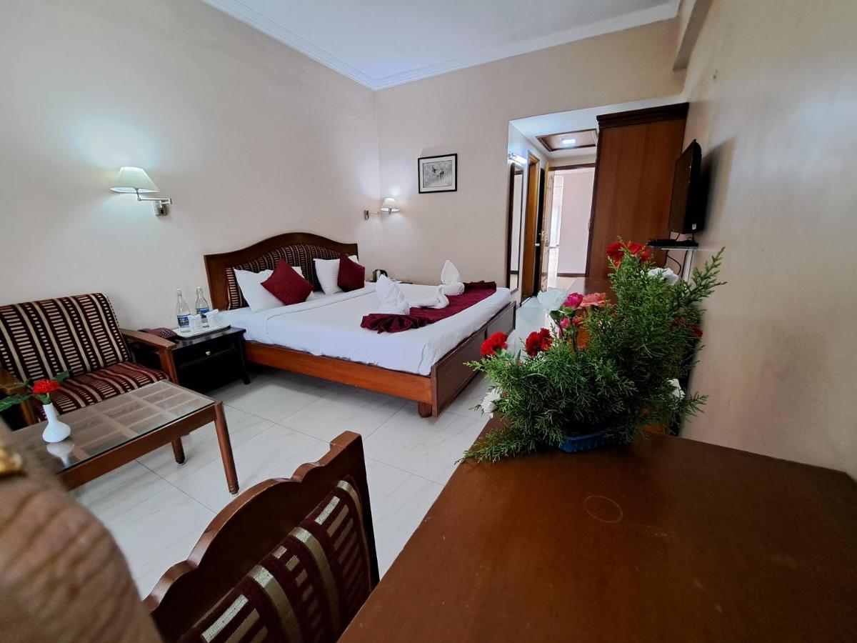 Hotel Preethi Classic Towers Ooty Exterior photo