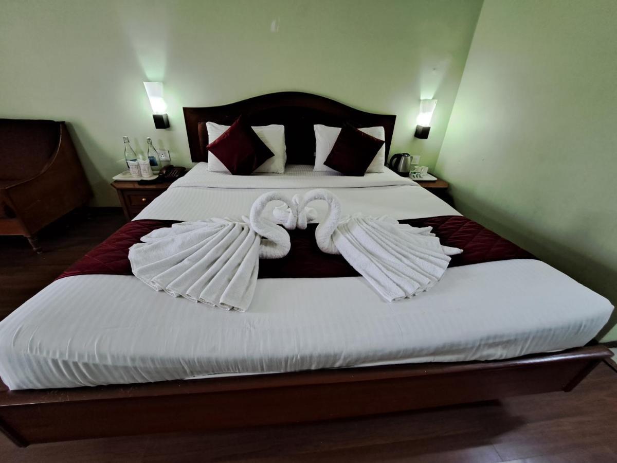 Hotel Preethi Classic Towers Ooty Exterior photo