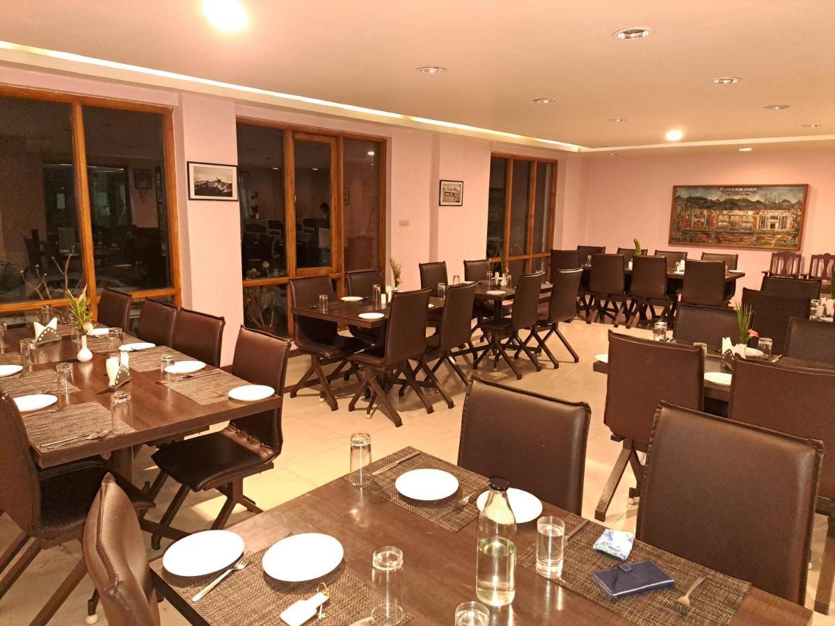 Hotel Preethi Classic Towers Ooty Exterior photo